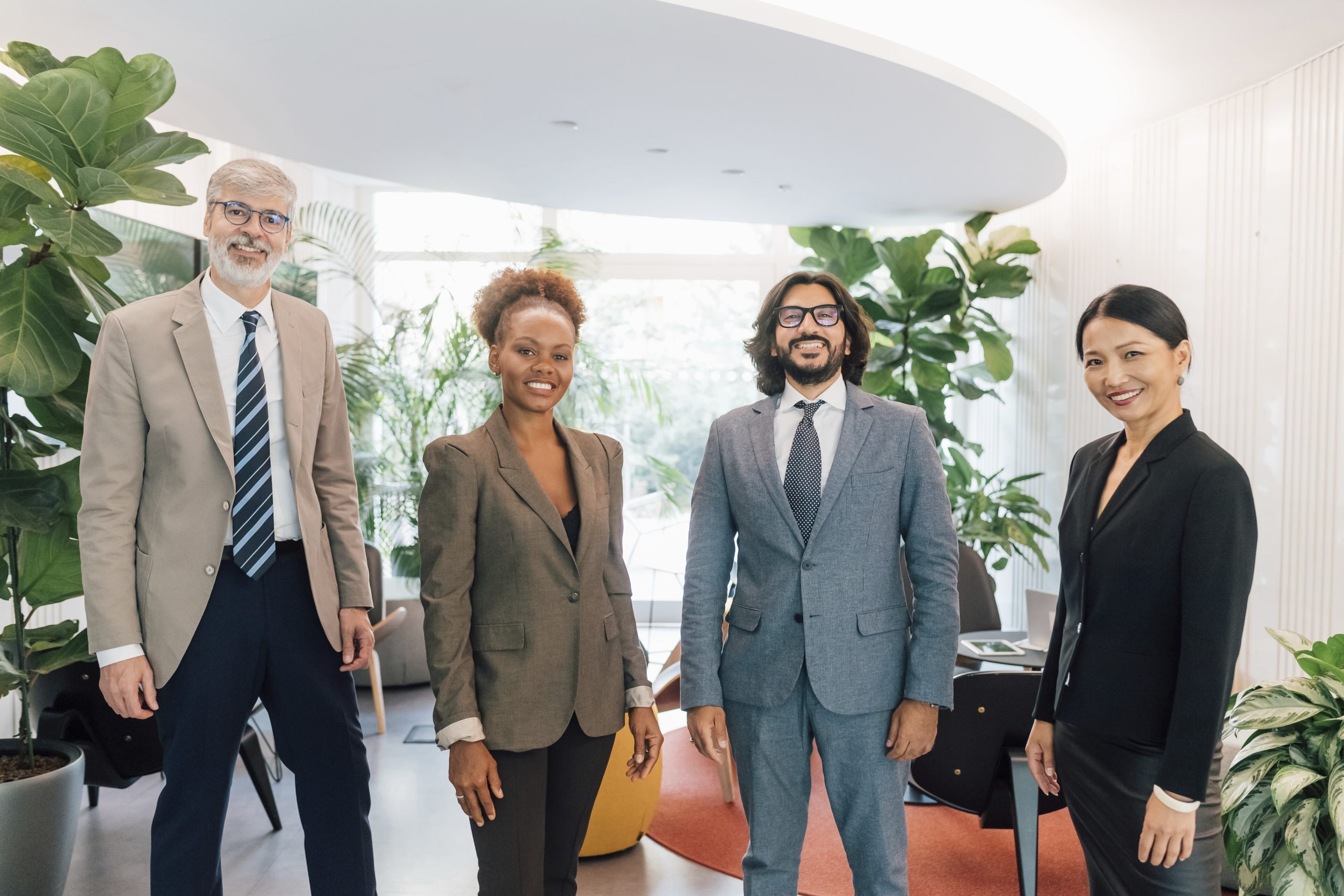 Consultants’ Guide to Scaling: How Solopreneurs Can Thrive with Smart Business Practices: